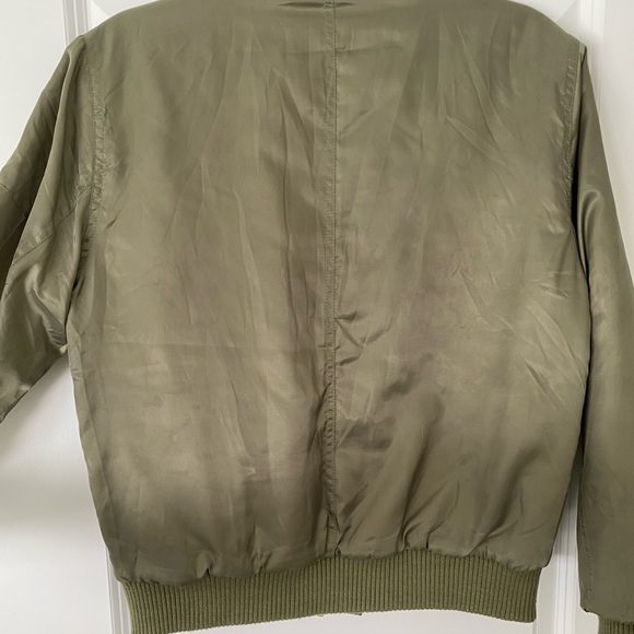Glamorous Take Games Bomber Jacket Size Small - Picture 6 of 6
